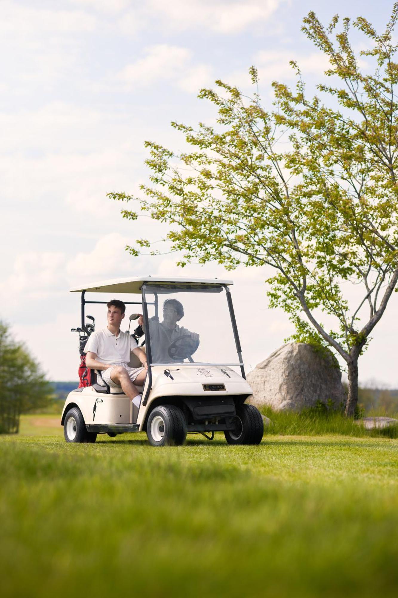 Van Der Valk Golfhotel Serrahn - Adult Only Εξωτερικό φωτογραφία